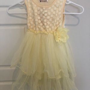 NWT Little Girls Yellow Dress w/removable flower
